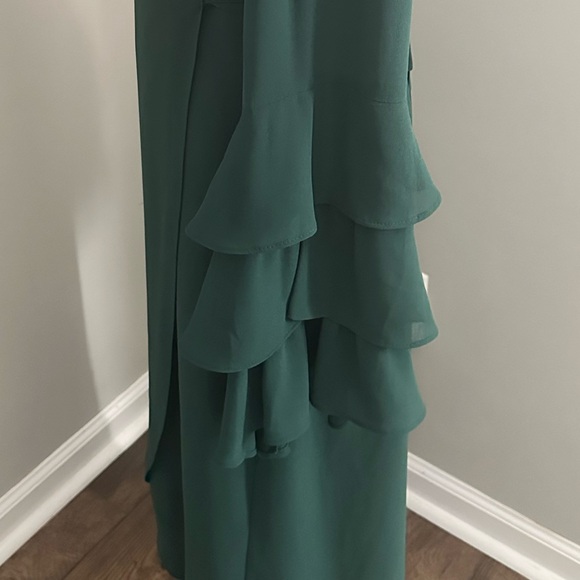 🌺Forever 21 True Wrap Dress with Tiered Bell Sleeves (Sz L) - Picture 3 of 3